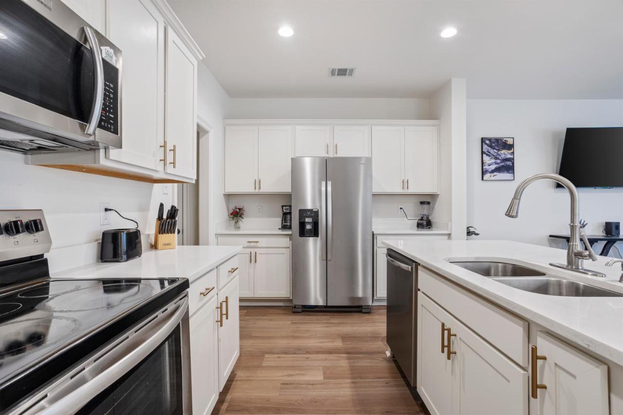 Luxury Townhome By Lsu Campus 巴吞鲁日 外观 照片